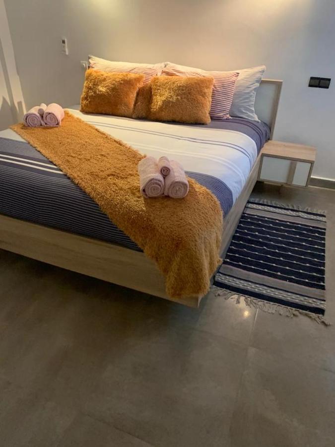 داكاغْ Luxury Suites Chester One المظهر الخارجي الصورة
