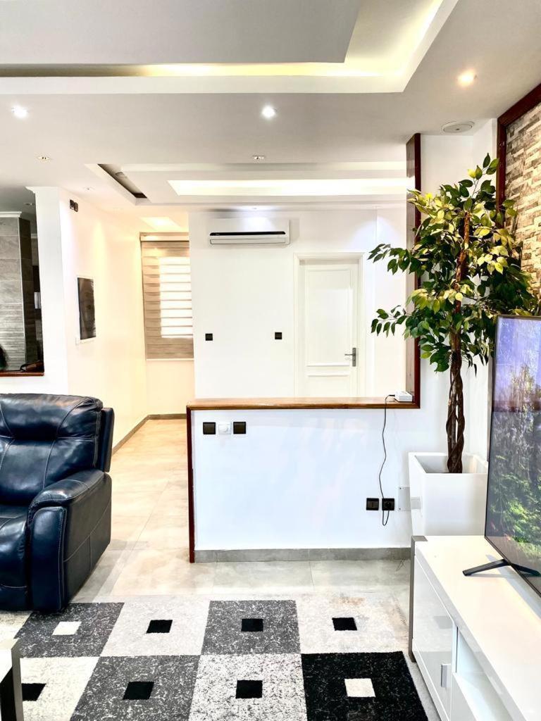 داكاغْ Luxury Suites Chester One المظهر الخارجي الصورة